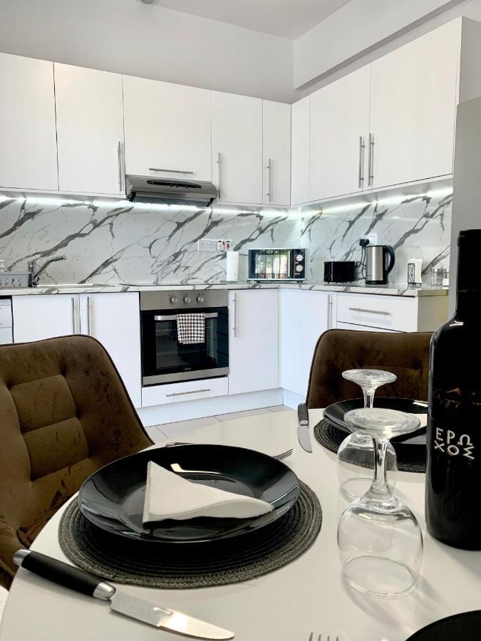 파포스 Diana Townhouse 1 아파트 외부 사진