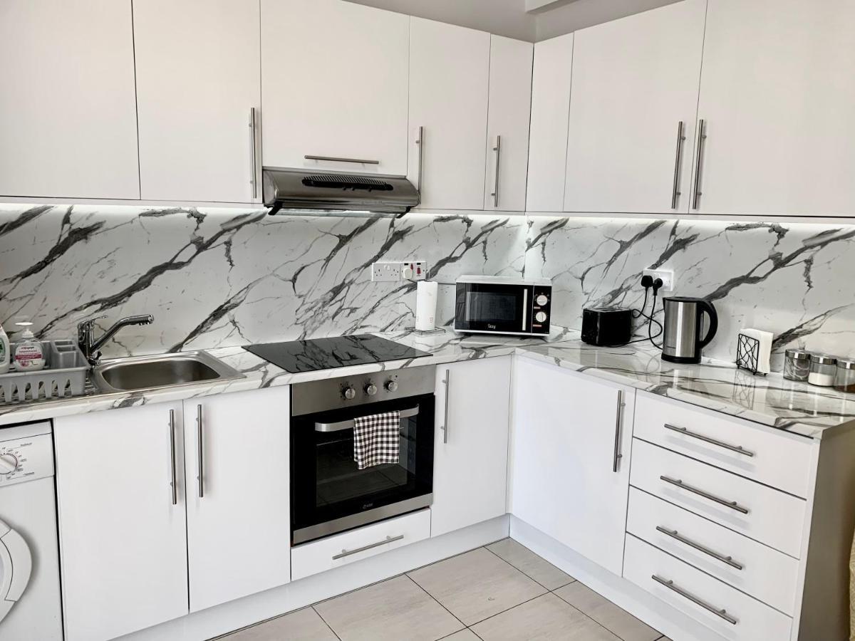 파포스 Diana Townhouse 1 아파트 외부 사진